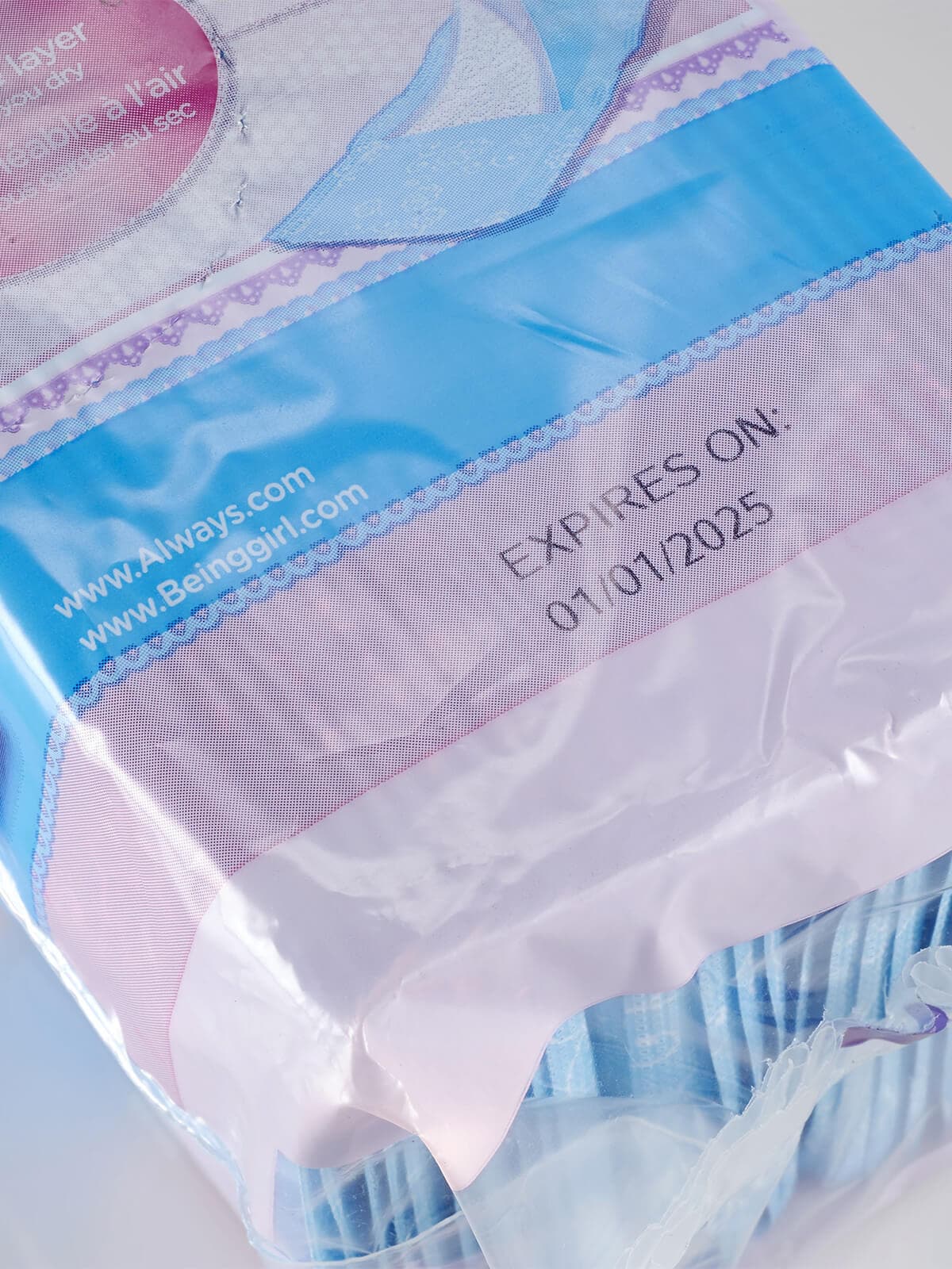 Codifica su film plastico con tecnologia a getto d’inchiostro cartucce ad alta definizione