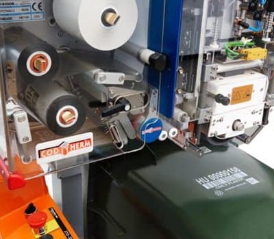 Marcatura a trasferimento termico diretto su bidone di plastica dettaglio