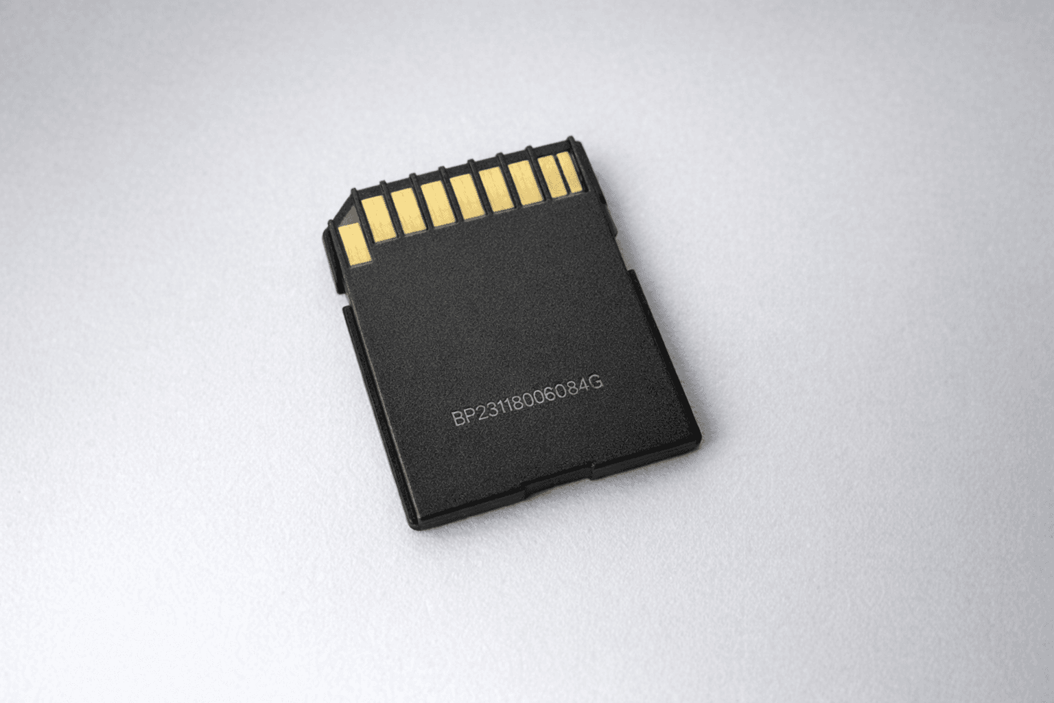 Marcatura Laser UV su SSD