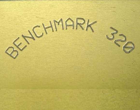 Marcatura con punzonatrice benchmark 320_Marking Products